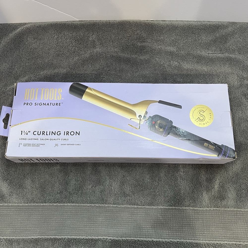 (New Open Box) Hot Tools Pro Signature Series Gold 1-1/2" Curling Iron Wand